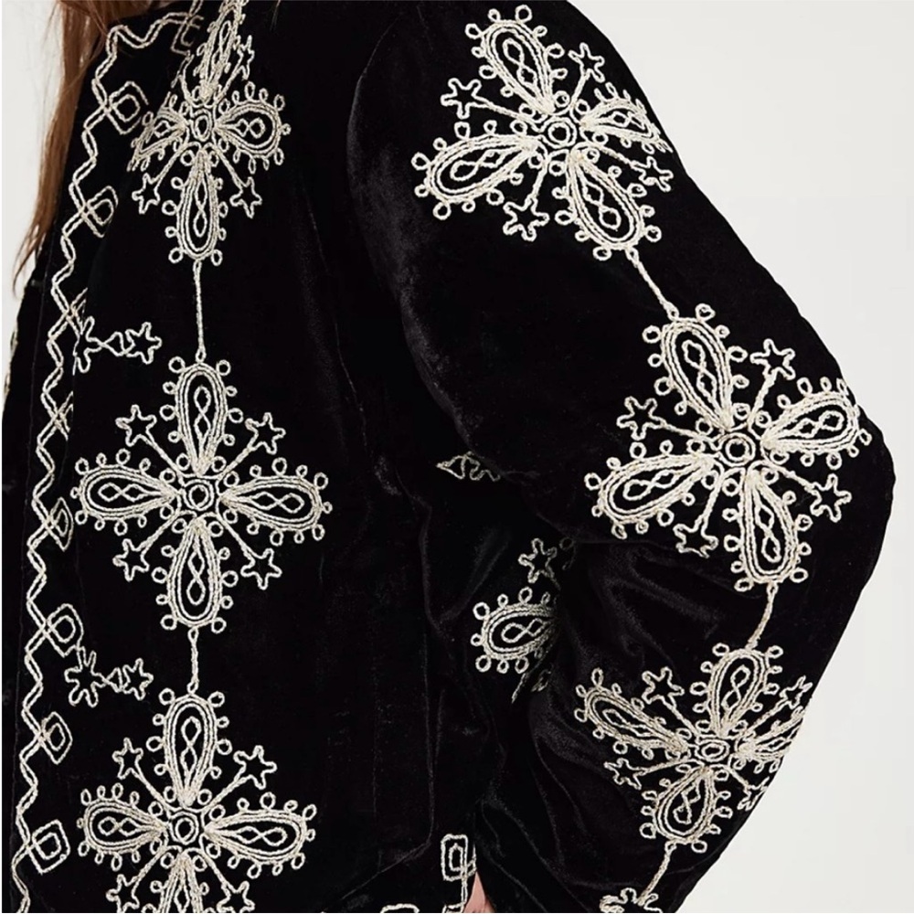 New Free People Mia Black Velvet Jacket size Small - Picture 3 of 16